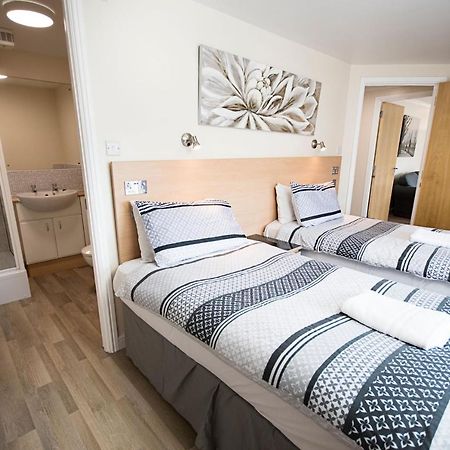Lochend Serviced Apartments Edynburg Zewnętrze zdjęcie