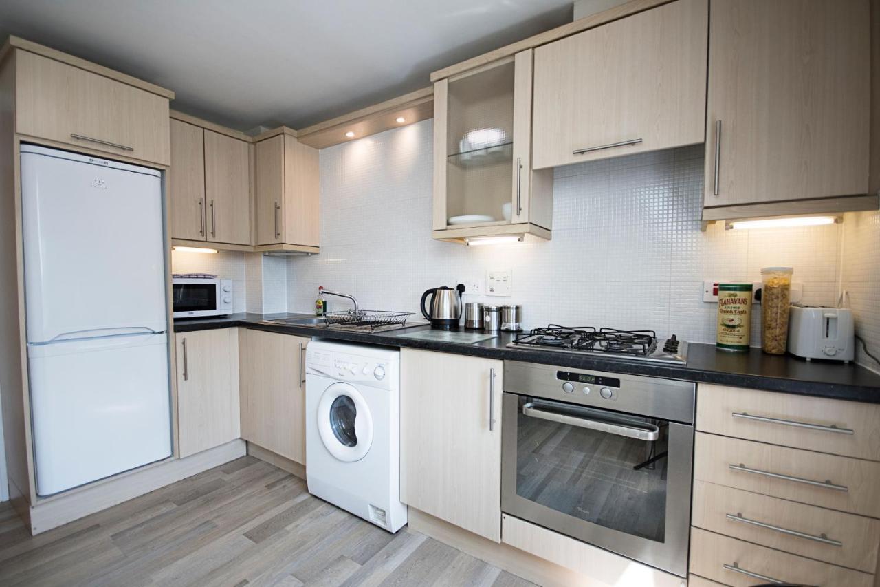 Lochend Serviced Apartments Edynburg Zewnętrze zdjęcie