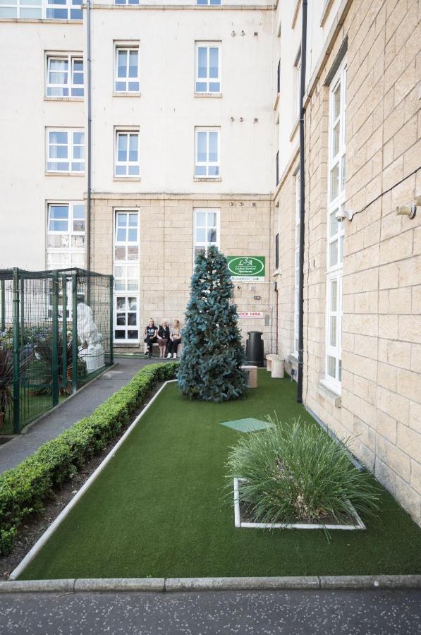 Lochend Serviced Apartments Edynburg Zewnętrze zdjęcie