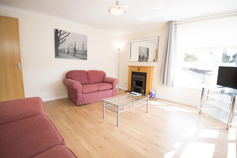 Lochend Serviced Apartments Edynburg Zewnętrze zdjęcie
